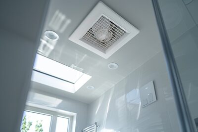 Ventilation de salle de bain : solutions pour un air pur et frais